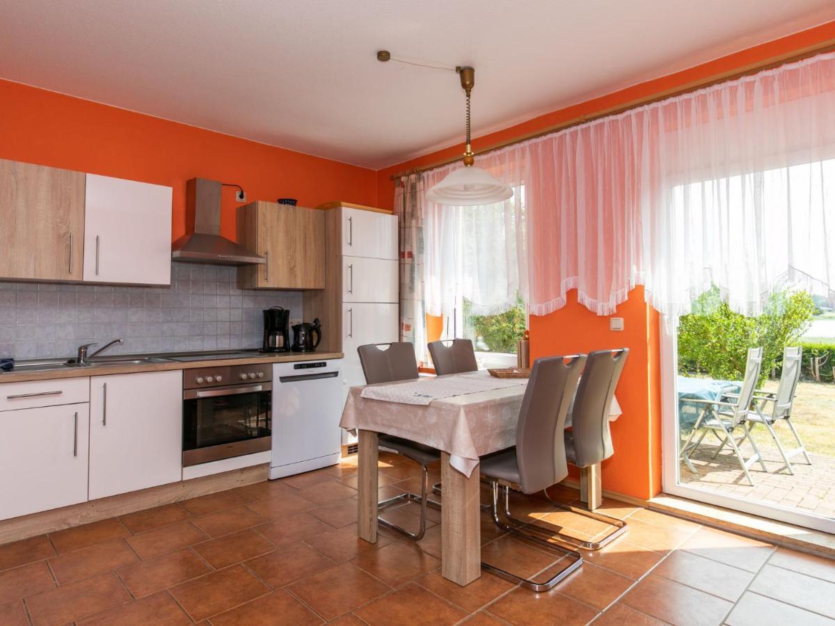 Apartamento Am Strom-3 By Interhome